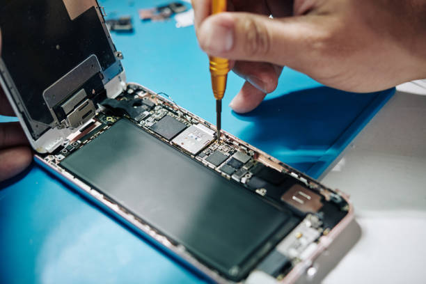 Professional Mobile Phone Repair: Preserving Your Device’s Performance post thumbnail image